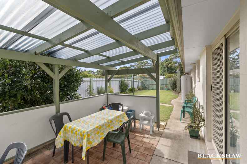 6 Boulder Place Broulee 6 Boulder Place Broulee