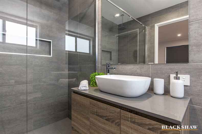 15 Jardine Road Sunshine Bay 15 Jardine Road Sunshine Bay