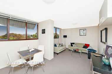 13/8 Edmondson Street  Campbell