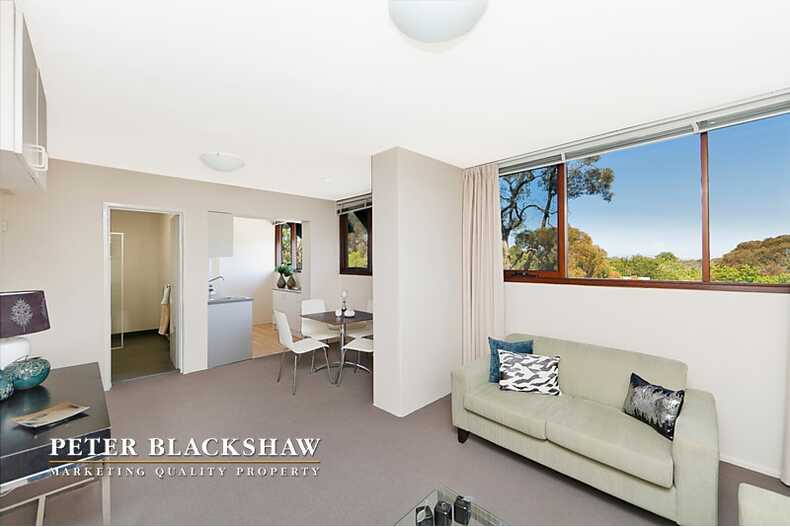 13/8 Edmondson Street  Campbell