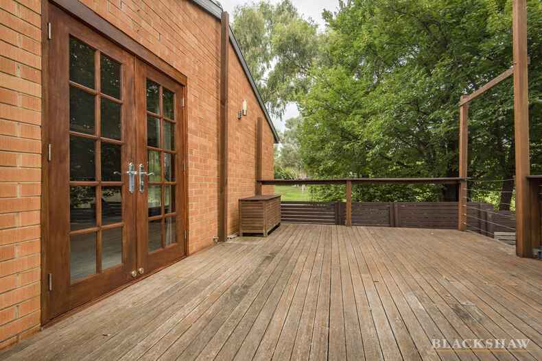 19 Battersby Circuit Kambah 19 Battersby Circuit Kambah