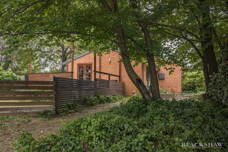 19 Battersby Circuit Kambah 19 Battersby Circuit Kambah