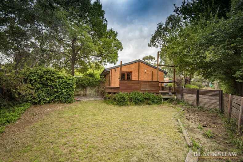 19 Battersby Circuit Kambah 19 Battersby Circuit Kambah