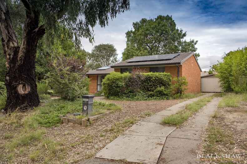 19 Battersby Circuit Kambah 19 Battersby Circuit Kambah