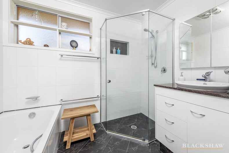 11 Lloyd Place Kambah 11 Lloyd Place Kambah