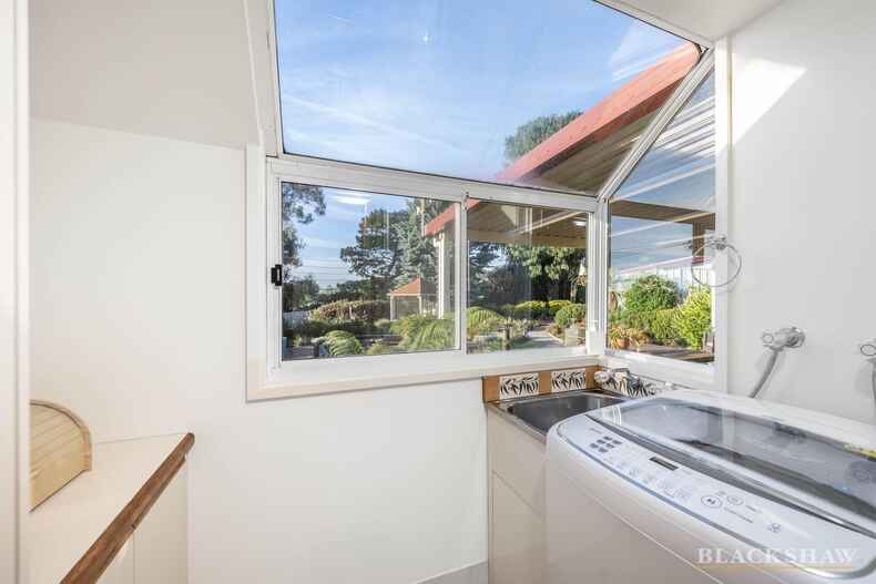 11 Lloyd Place Kambah 11 Lloyd Place Kambah