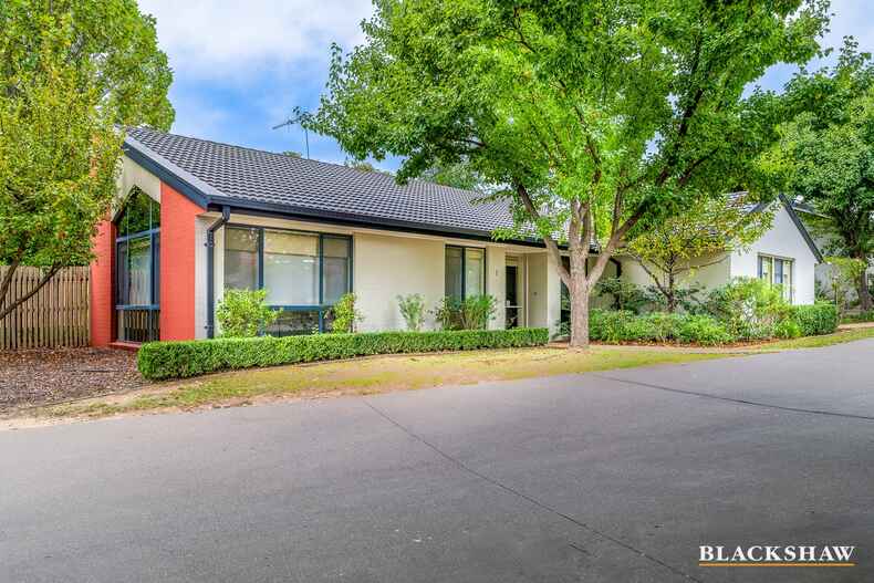 1/9 Coral Drive Jerrabomberra
