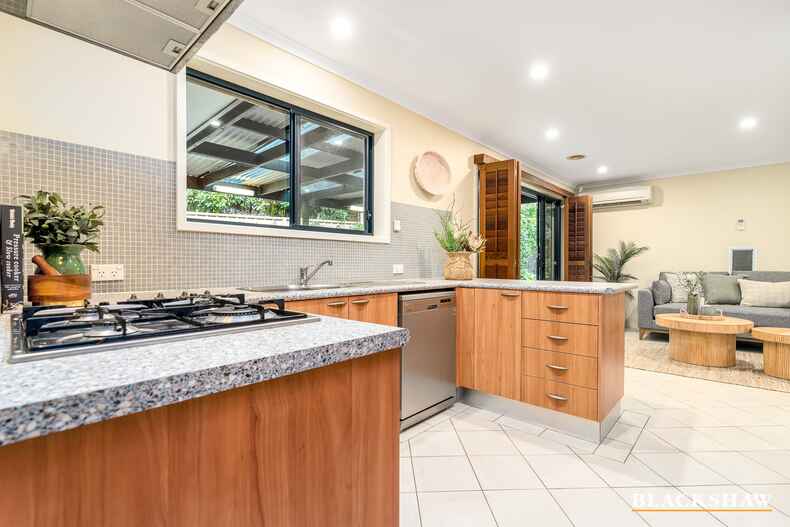 1/9 Coral Drive Jerrabomberra
