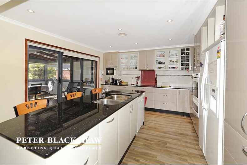 4 Lodder Place Chisholm