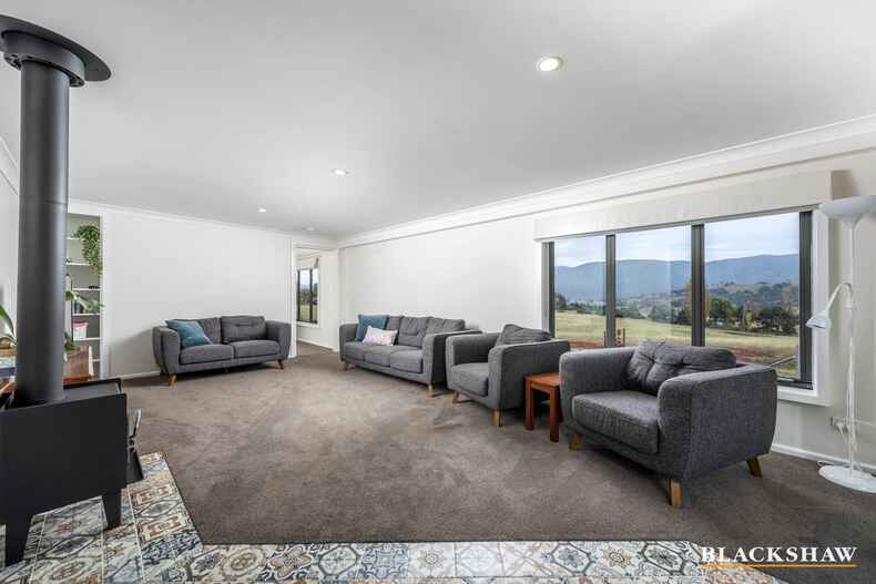 87 Poveys Road Colinton 87 Poveys Road Colinton