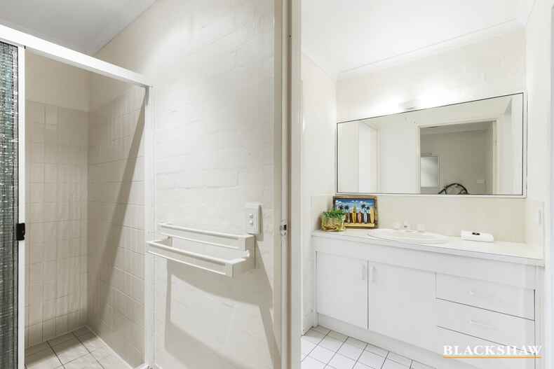 13/12-18 Newth Place Surf Beach 13/12-18 Newth Place Surf Beach