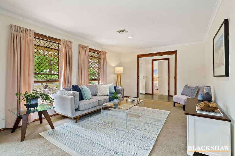 1 Jasmine Gardens Jerrabomberra