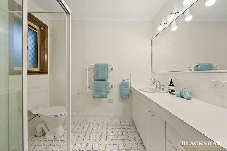 1 Jasmine Gardens Jerrabomberra