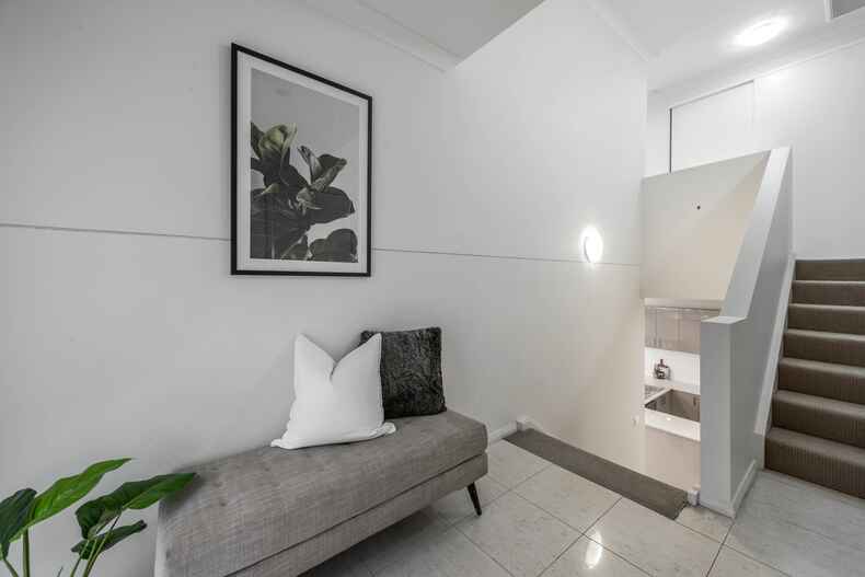 17/16 Ray Ellis Crescent Forde