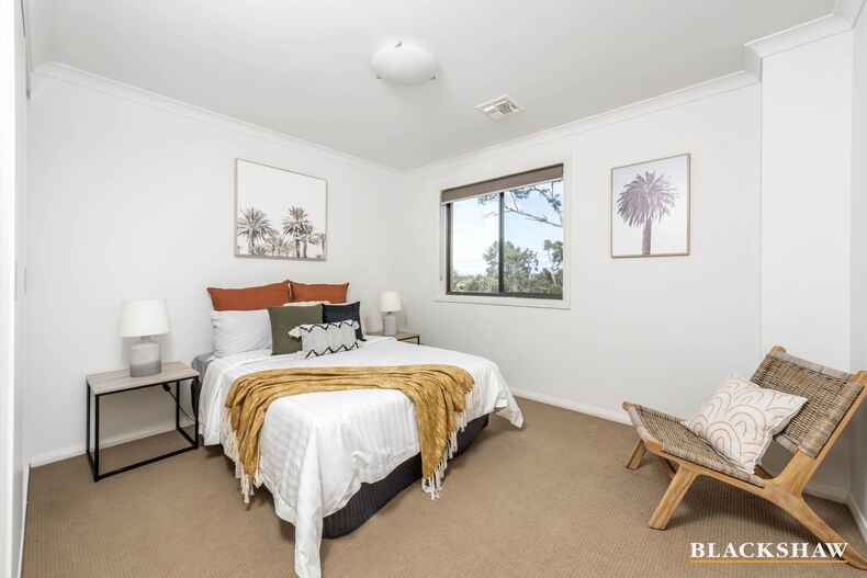 17/16 Ray Ellis Crescent Forde