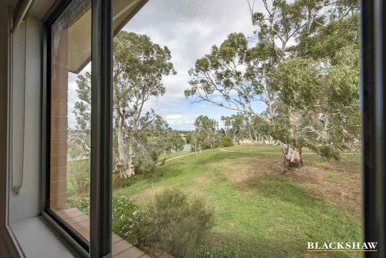 17/16 Ray Ellis Crescent Forde