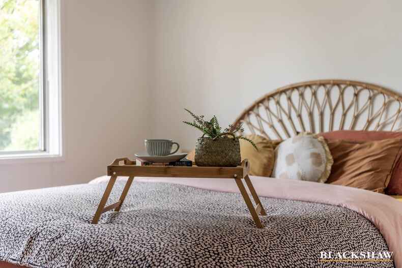 51 Armstrong Crescent Holt 51 Armstrong Crescent Holt