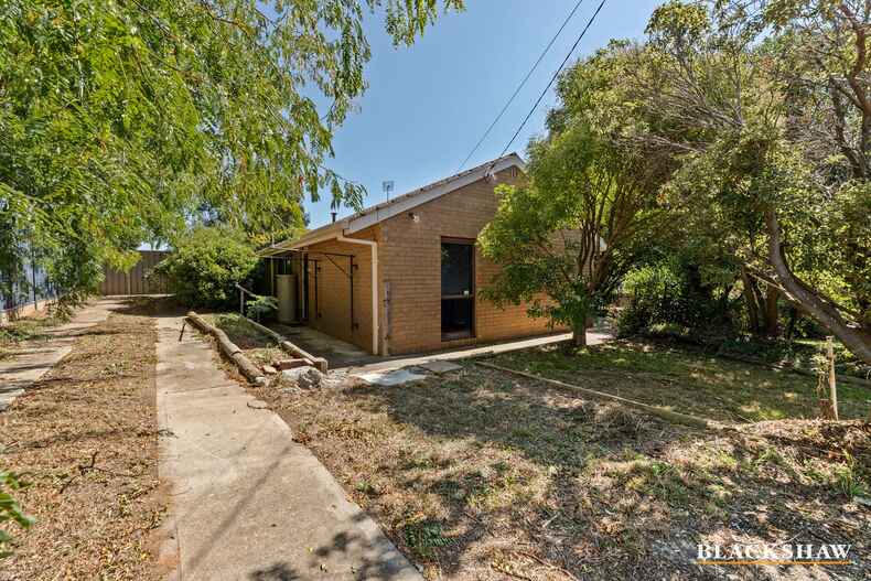 8 Bagster Place Florey 8 Bagster Place Florey