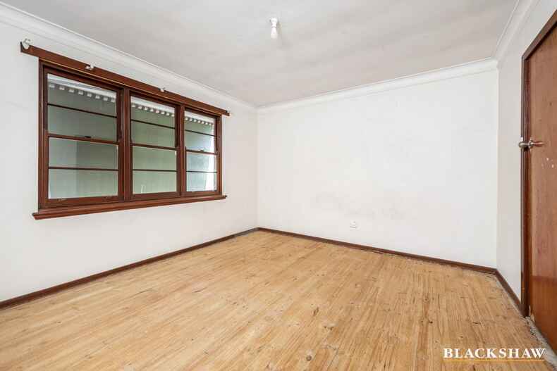 15 Arinya Street Narrabundah 15 Arinya Street Narrabundah