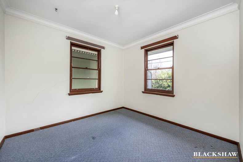 15 Arinya Street Narrabundah 15 Arinya Street Narrabundah