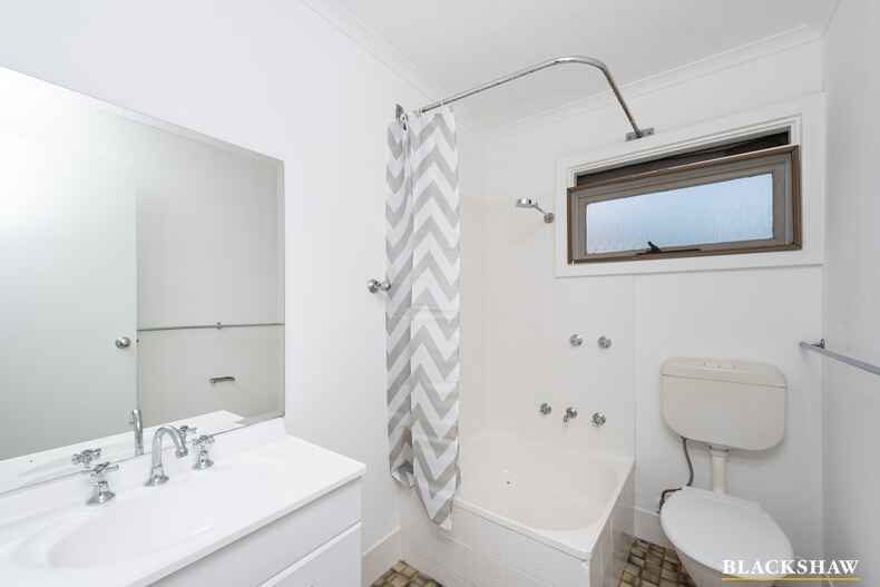 75 Tharwa Road Queanbeyan 75 Tharwa Road Queanbeyan