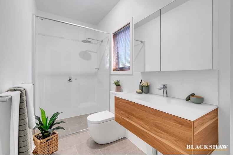 36 Goiser Loop Googong