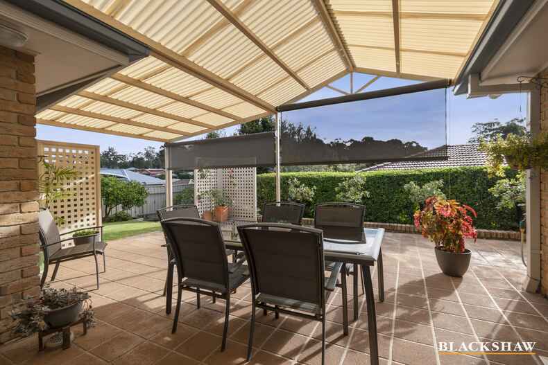 10 Stuart Place Sunshine Bay