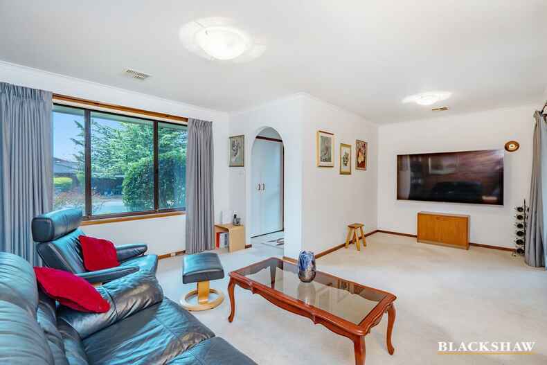 4 Bickley Close Stirling