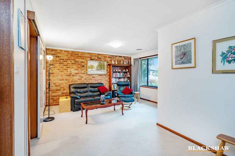 4 Bickley Close Stirling