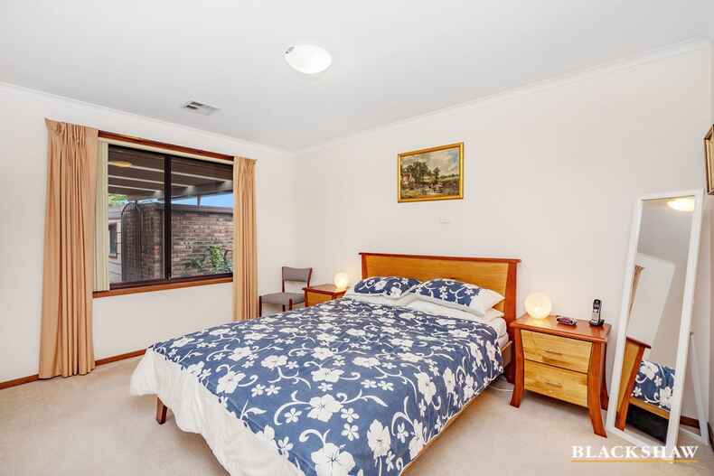 4 Bickley Close Stirling