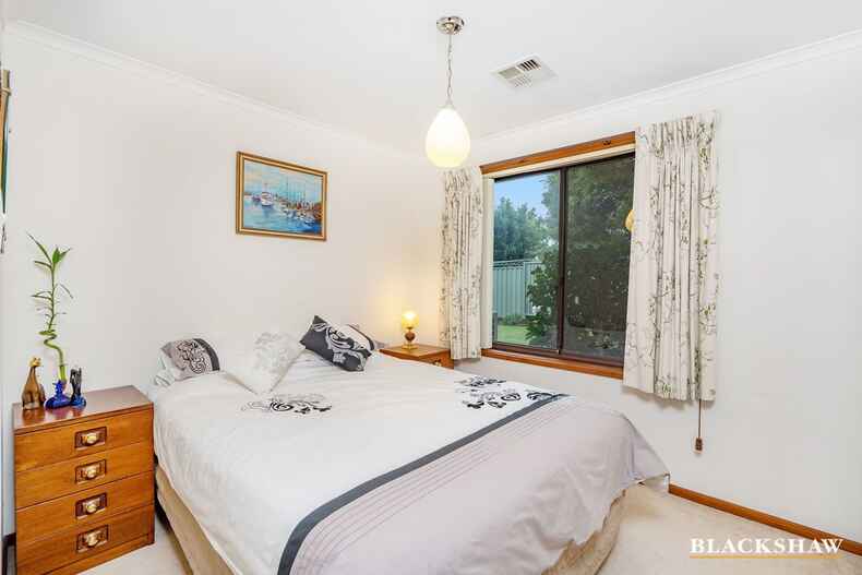 4 Bickley Close Stirling