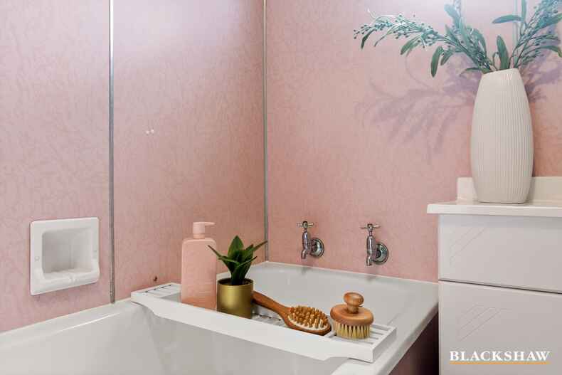 3 Leaf Street Broulee