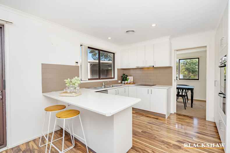 1 Quaife Place Florey