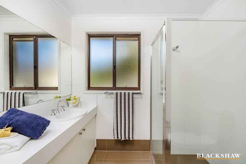 1 Quaife Place Florey