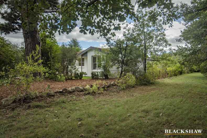 51 Matina Street Narrabundah 51 Matina Street Narrabundah