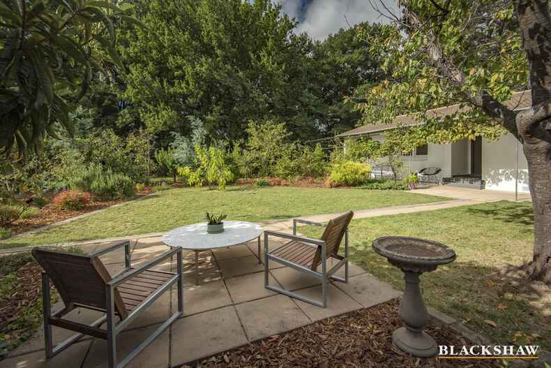 51 Matina Street Narrabundah 51 Matina Street Narrabundah