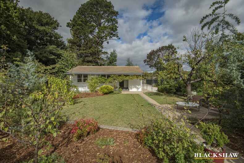 51 Matina Street Narrabundah 51 Matina Street Narrabundah