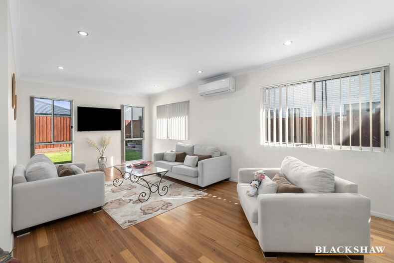 11 Bagarin Avenue Tomakin 11 Bagarin Avenue Tomakin