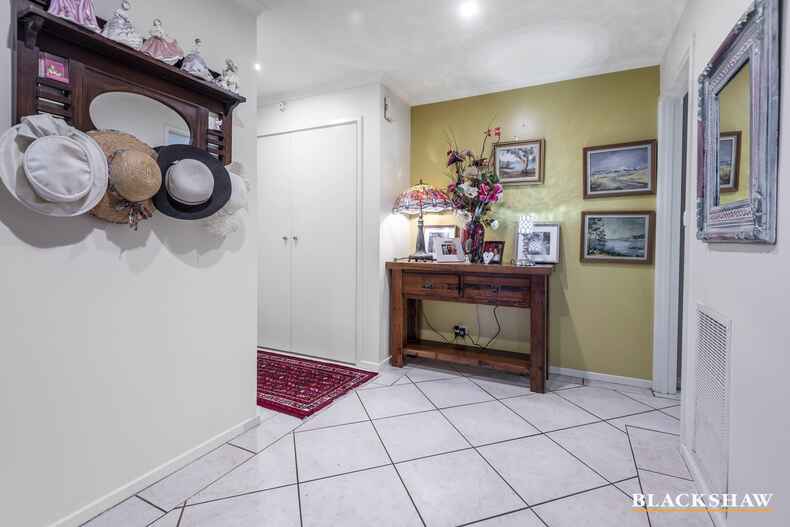 27 Grover Crescent Mckellar 27 Grover Crescent Mckellar