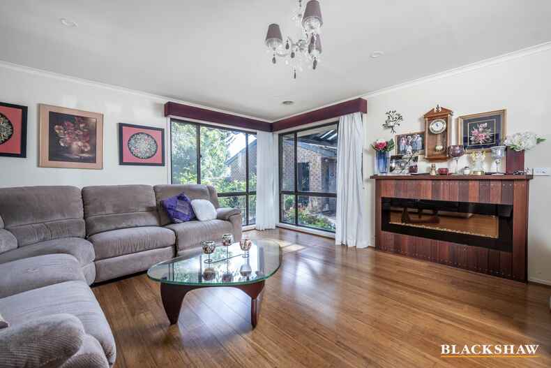 27 Grover Crescent Mckellar 27 Grover Crescent Mckellar