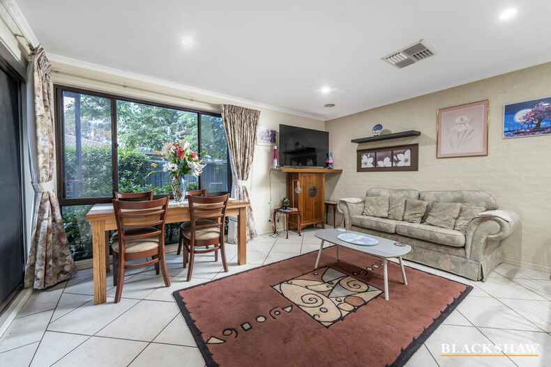 27 Grover Crescent Mckellar 27 Grover Crescent Mckellar