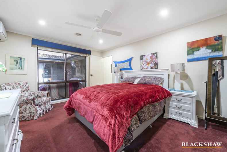 27 Grover Crescent Mckellar 27 Grover Crescent Mckellar