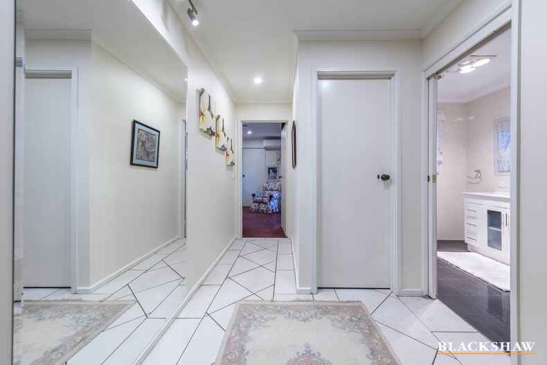 27 Grover Crescent Mckellar 27 Grover Crescent Mckellar