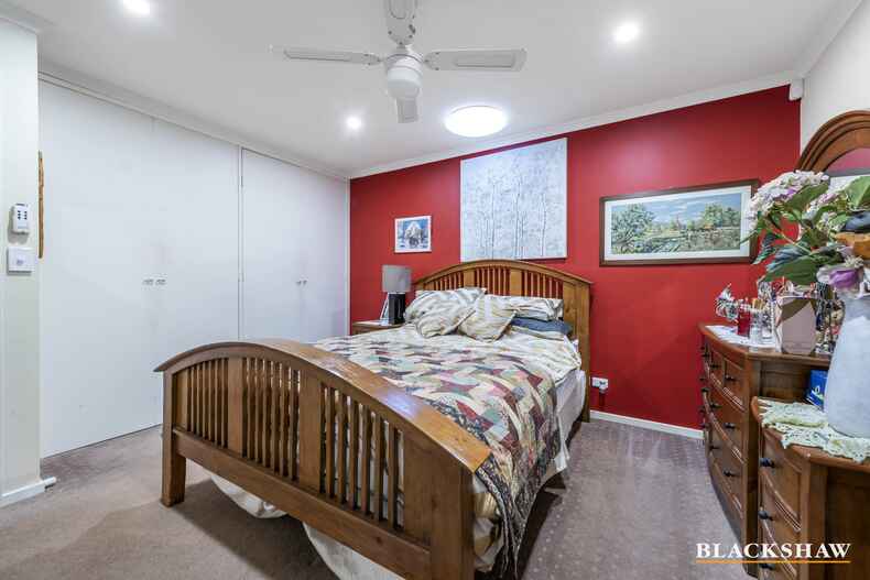 27 Grover Crescent Mckellar 27 Grover Crescent Mckellar