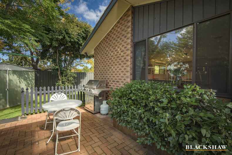 27 Grover Crescent Mckellar 27 Grover Crescent Mckellar