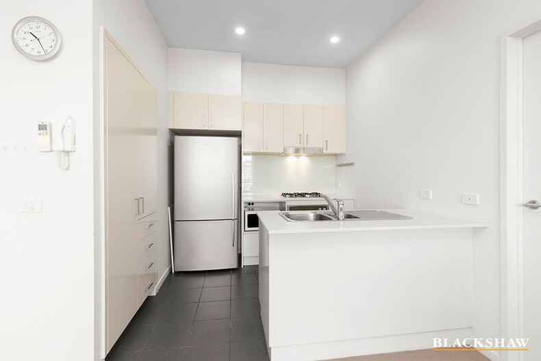 6/45 Wentworth Avenue Kingston