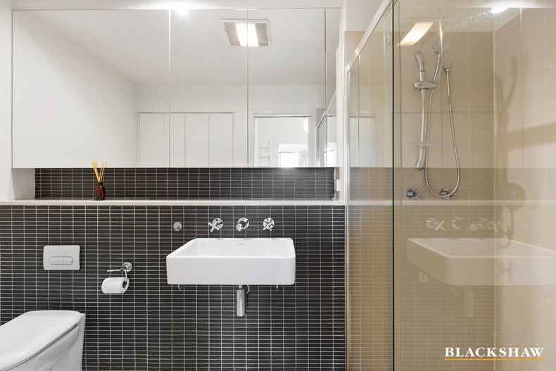 6/45 Wentworth Avenue Kingston