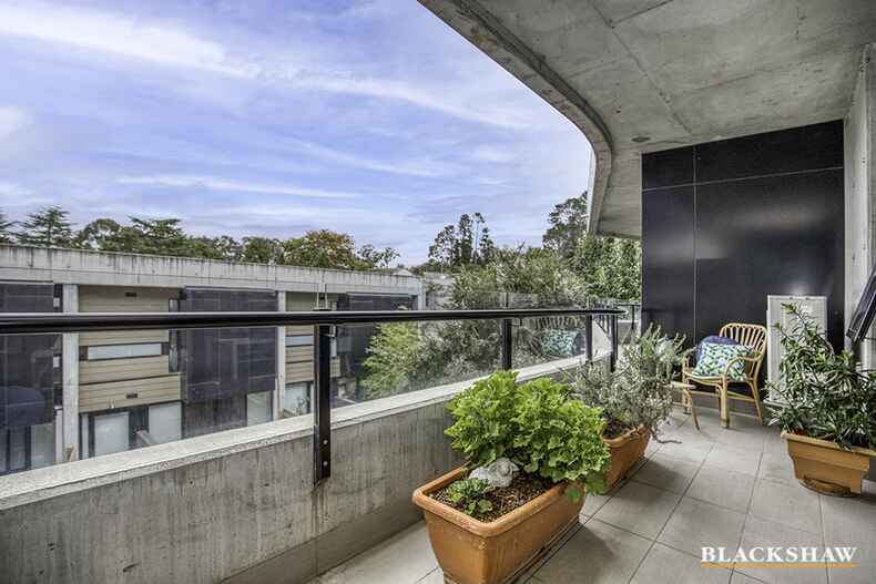 9/43 Hampton Circuit Yarralumla 9/43 Hampton Circuit Yarralumla
