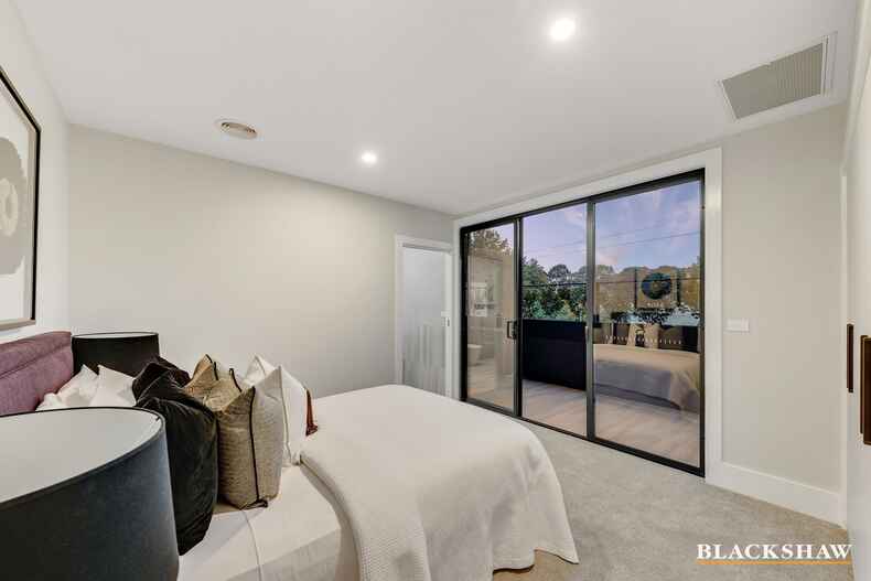 2/17 Lumeah Street Narrabundah