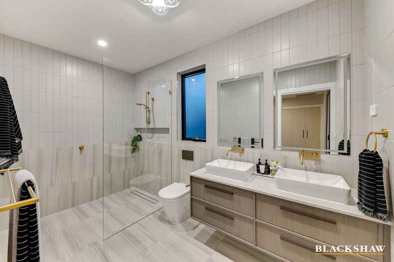 2/17 Lumeah Street Narrabundah